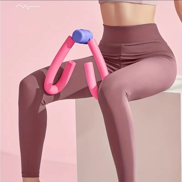 💪🏼 Thigh & Arm Exerciser Body Shaping, Leg & Butt Training - Picture 2 of 16